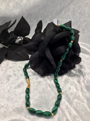 Malachit Oliven Kette