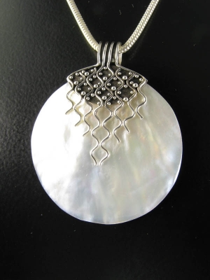 Perlmutt, Anhänger,