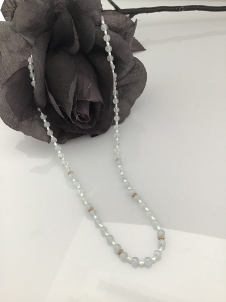 Aquamarin Perlen Kette
